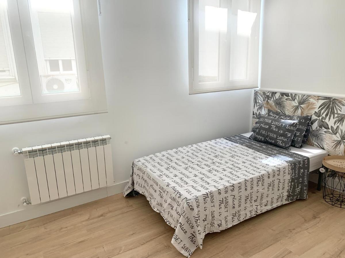 Apartmán Piso Recien Reformado, Junto A Gran Via Madrid Exteriér fotografie