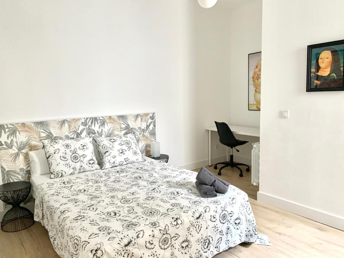 Apartmán Piso Recien Reformado, Junto A Gran Via Madrid Exteriér fotografie